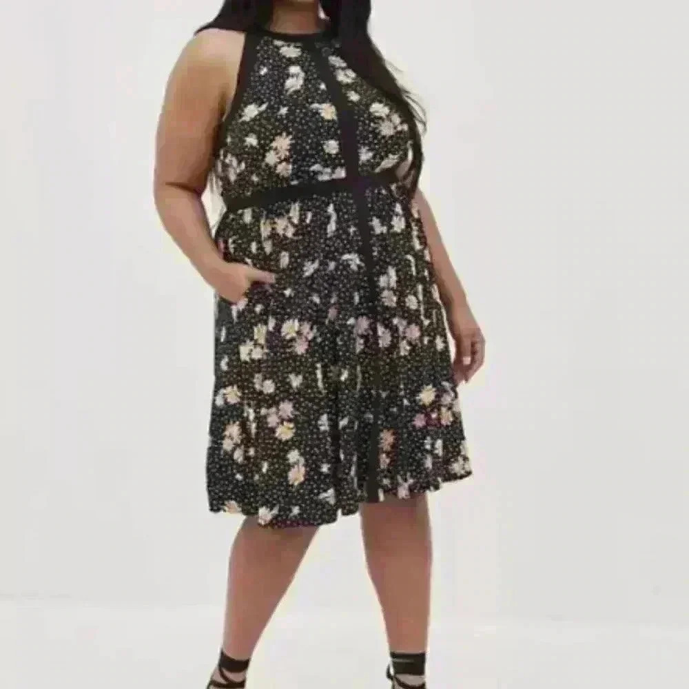 Torrid Haulter Floral Polka Dot High Neck Skater Dress NWT 6 6X 30